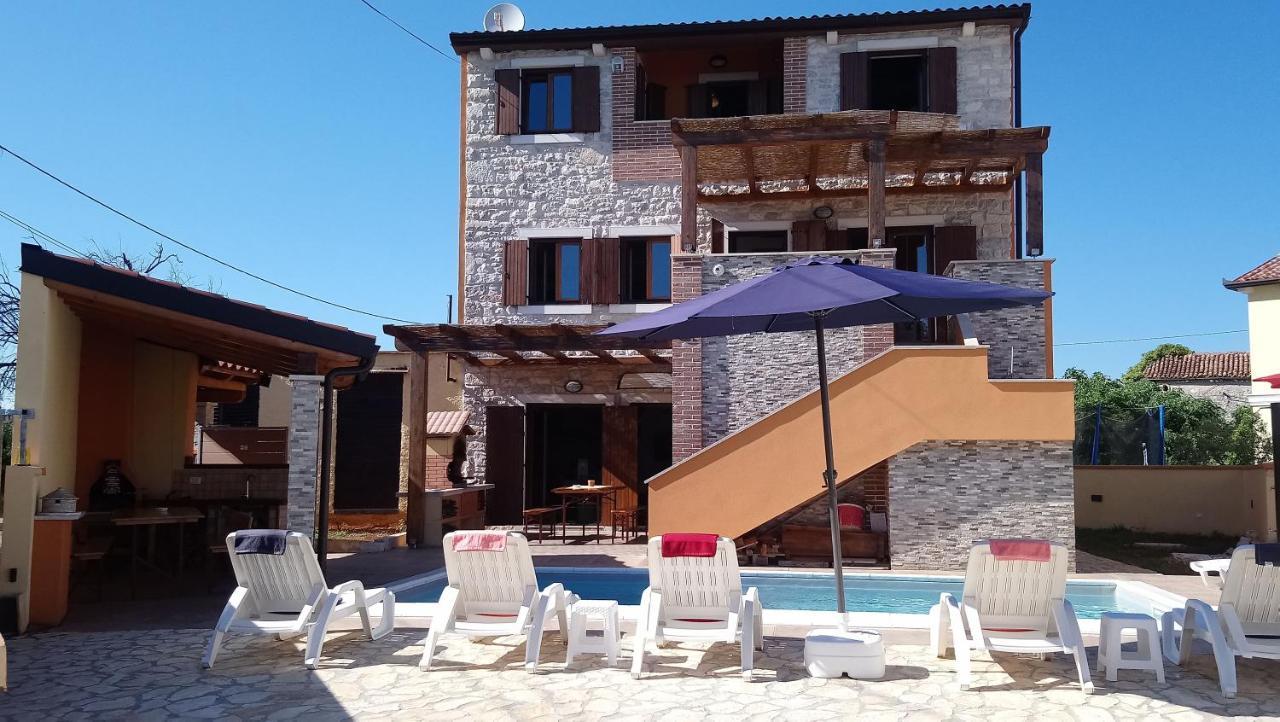 Casa Bozzero Holiday home Krnica
