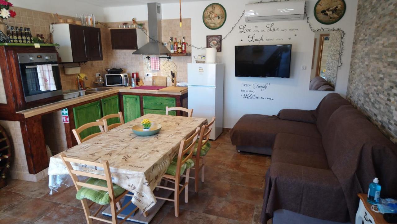 Casa Bozzero Holiday home Krnica