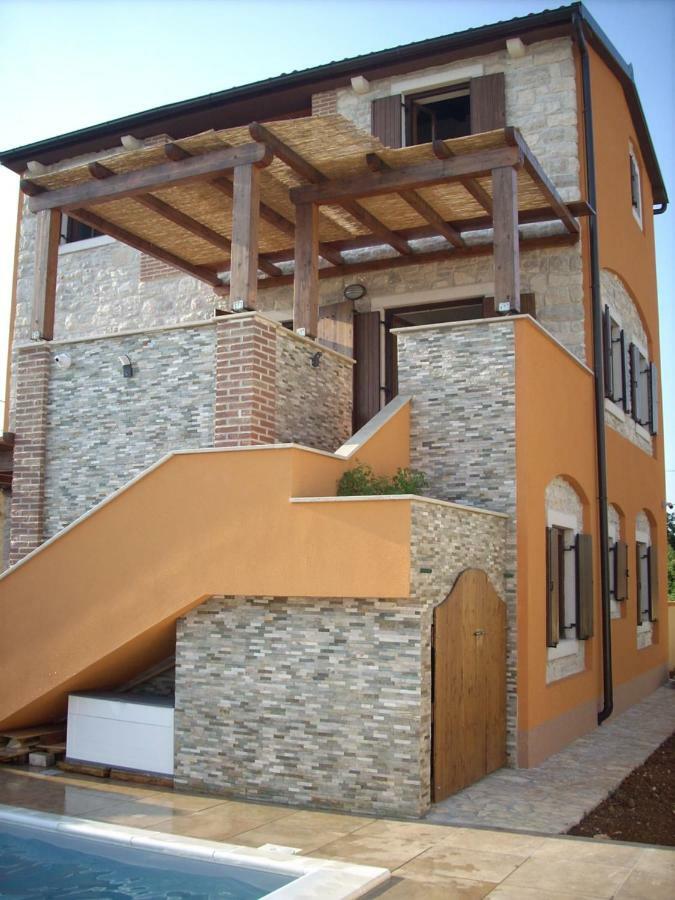 Casa Bozzero Holiday home *